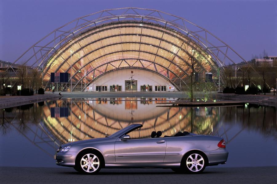  Mercedes-Benz CLK-Class Cabriolet 2004 года  (фото 5 из 164)